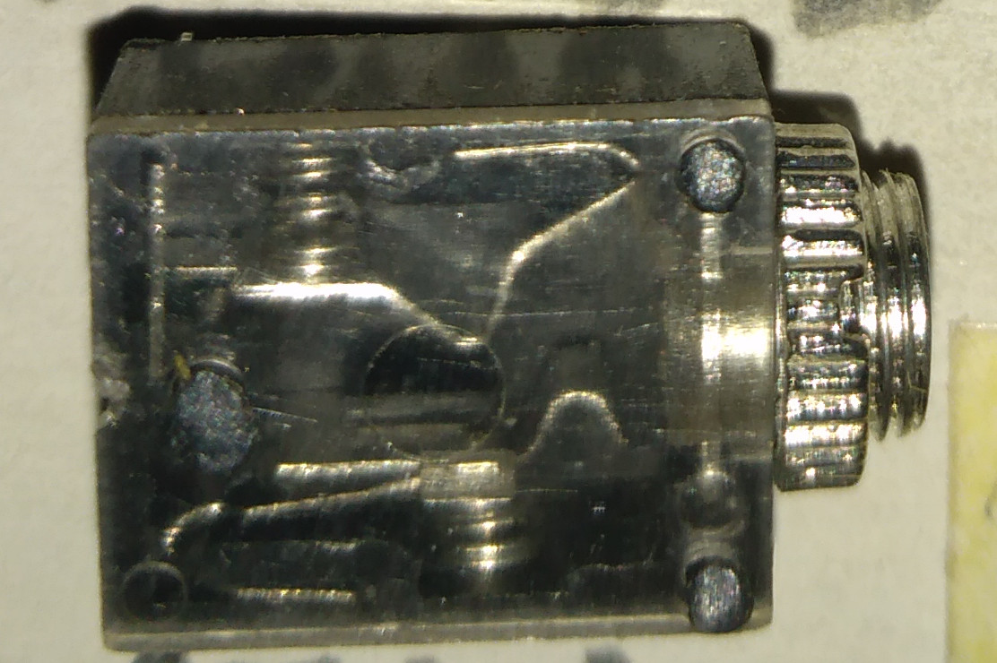 3.5mm stereo panel mount