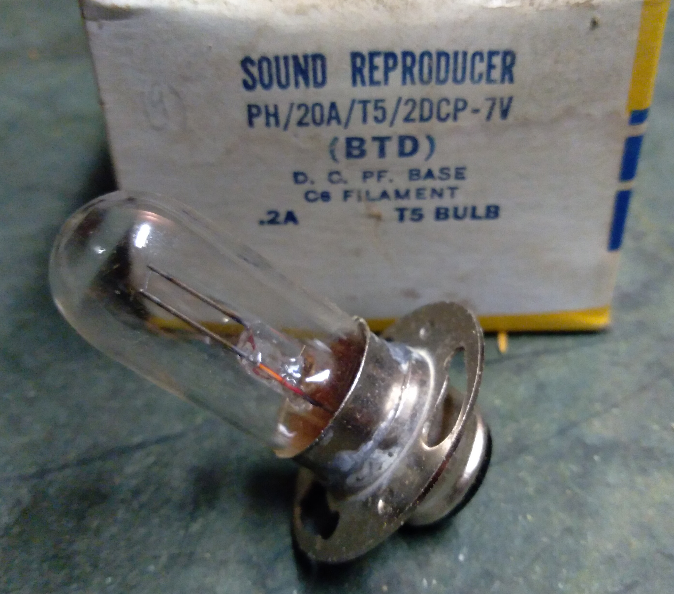 GE sound reproducer lamp BTD