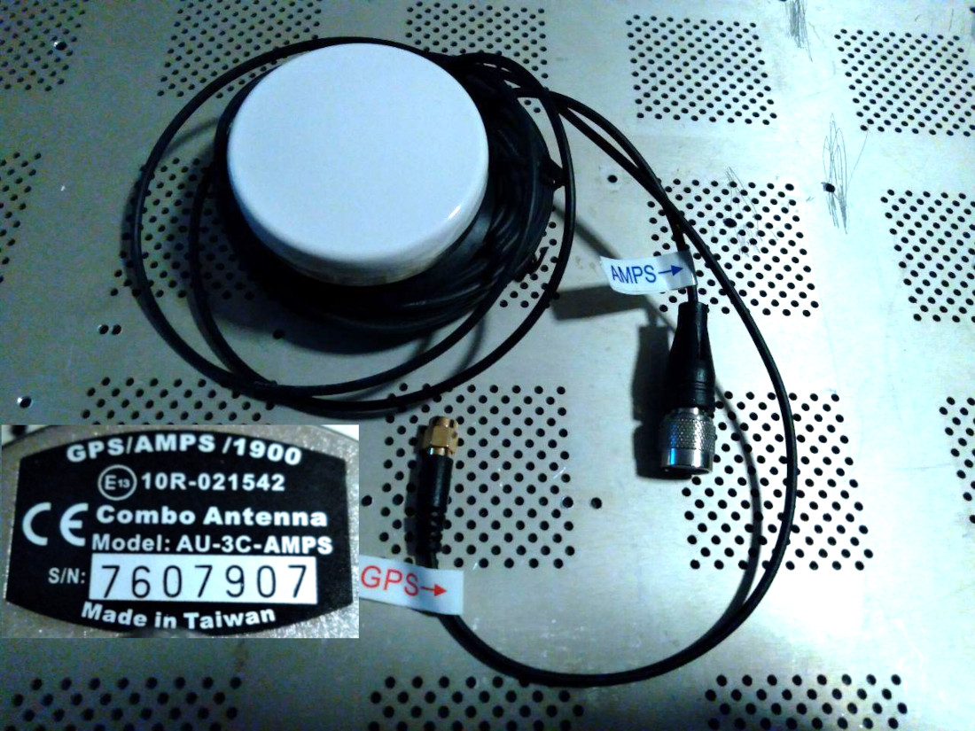 AU-3C-AMPS GPS - GSM combination antenna